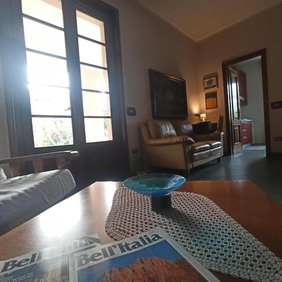 Casa Vincenzo 130 Mq Con Portico Ed Ingresso Esclusivo Dal Giardino Villa Felino Eksteriør bilde