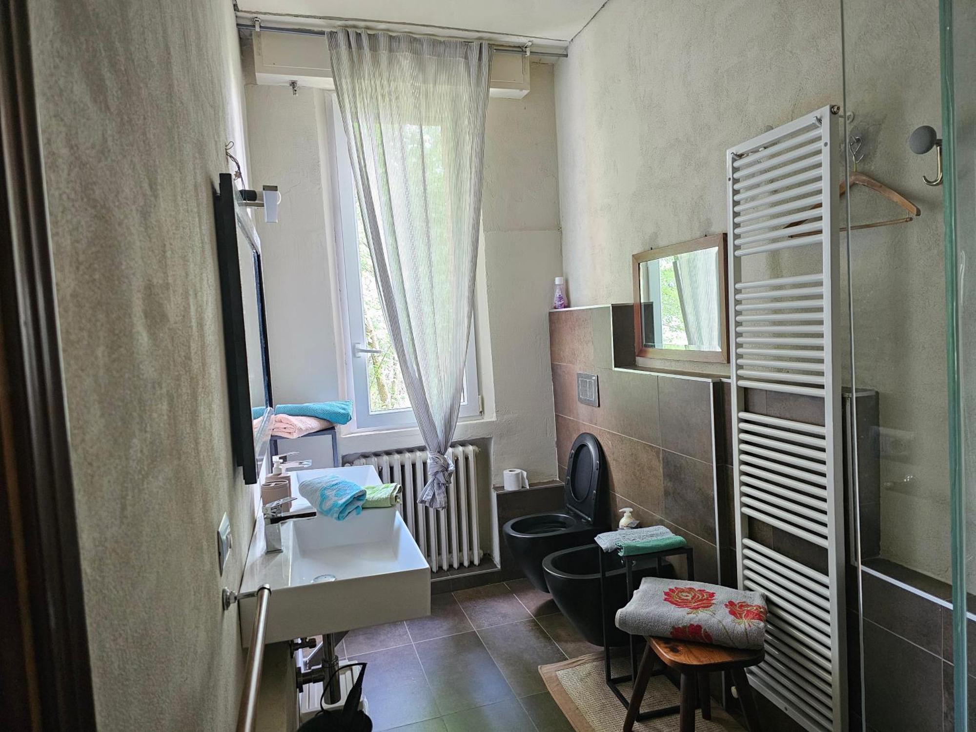 Casa Vincenzo 130 Mq Con Portico Ed Ingresso Esclusivo Dal Giardino Villa Felino Eksteriør bilde